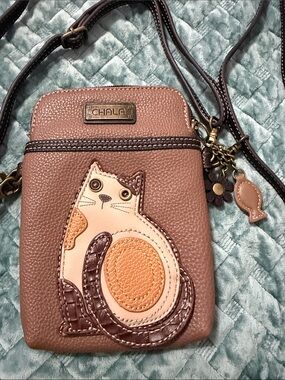 Chala Tan & Cream Cat Applique Crossbody Phone Pouch